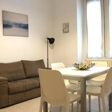 Super Rogoredo Vacation - 4 People Apartment Milan